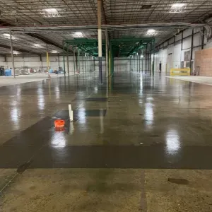 Hard-wearing resin floors for NJ warehouses and clinics Hard-wearing resin floors for NJ warehouses and clinics